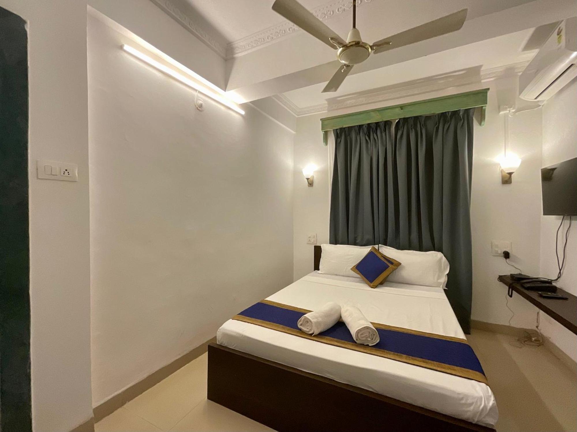 Nagas Hotel Satyavati Morjim Eksteriør billede