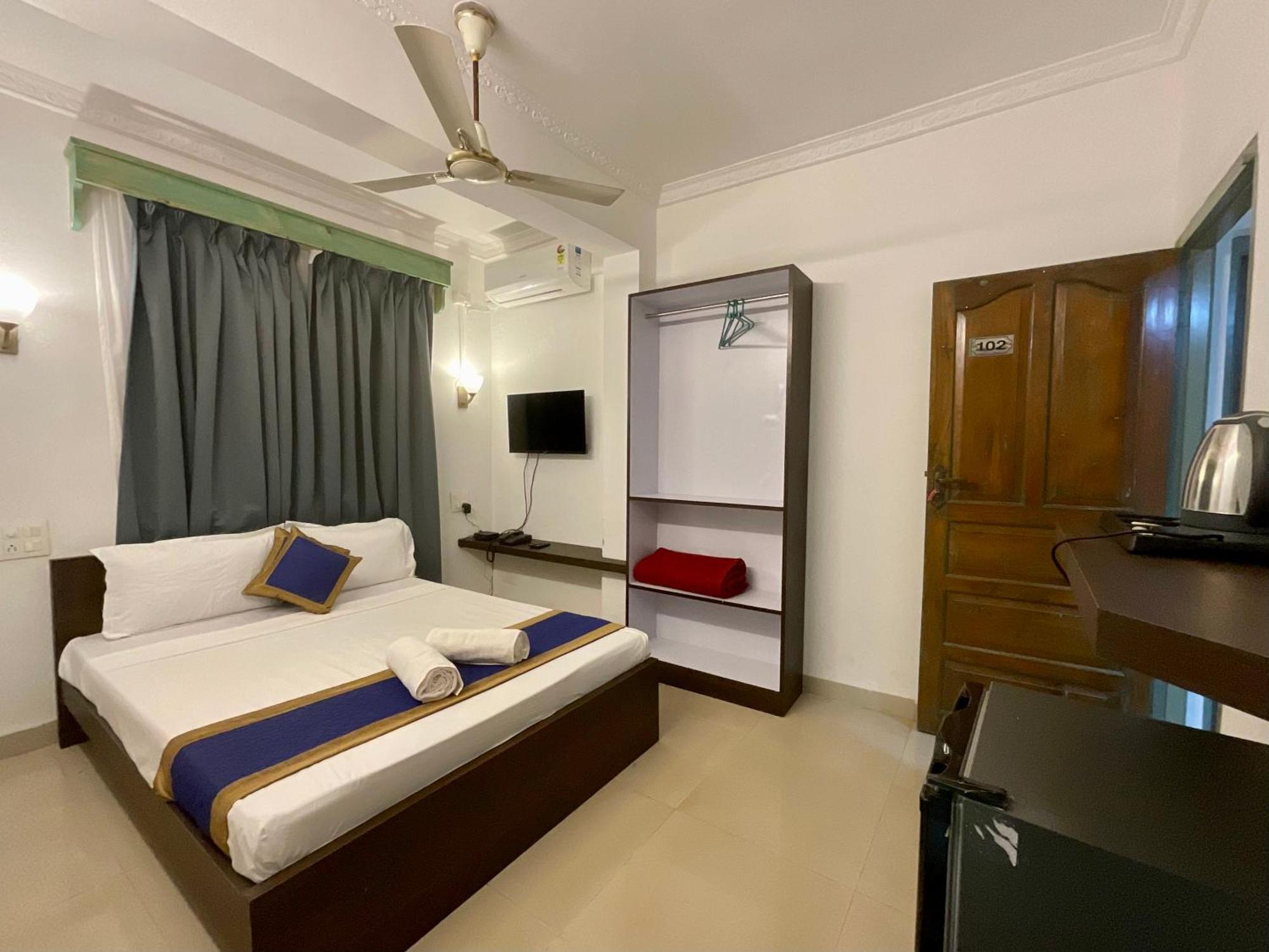 Nagas Hotel Satyavati Morjim Eksteriør billede