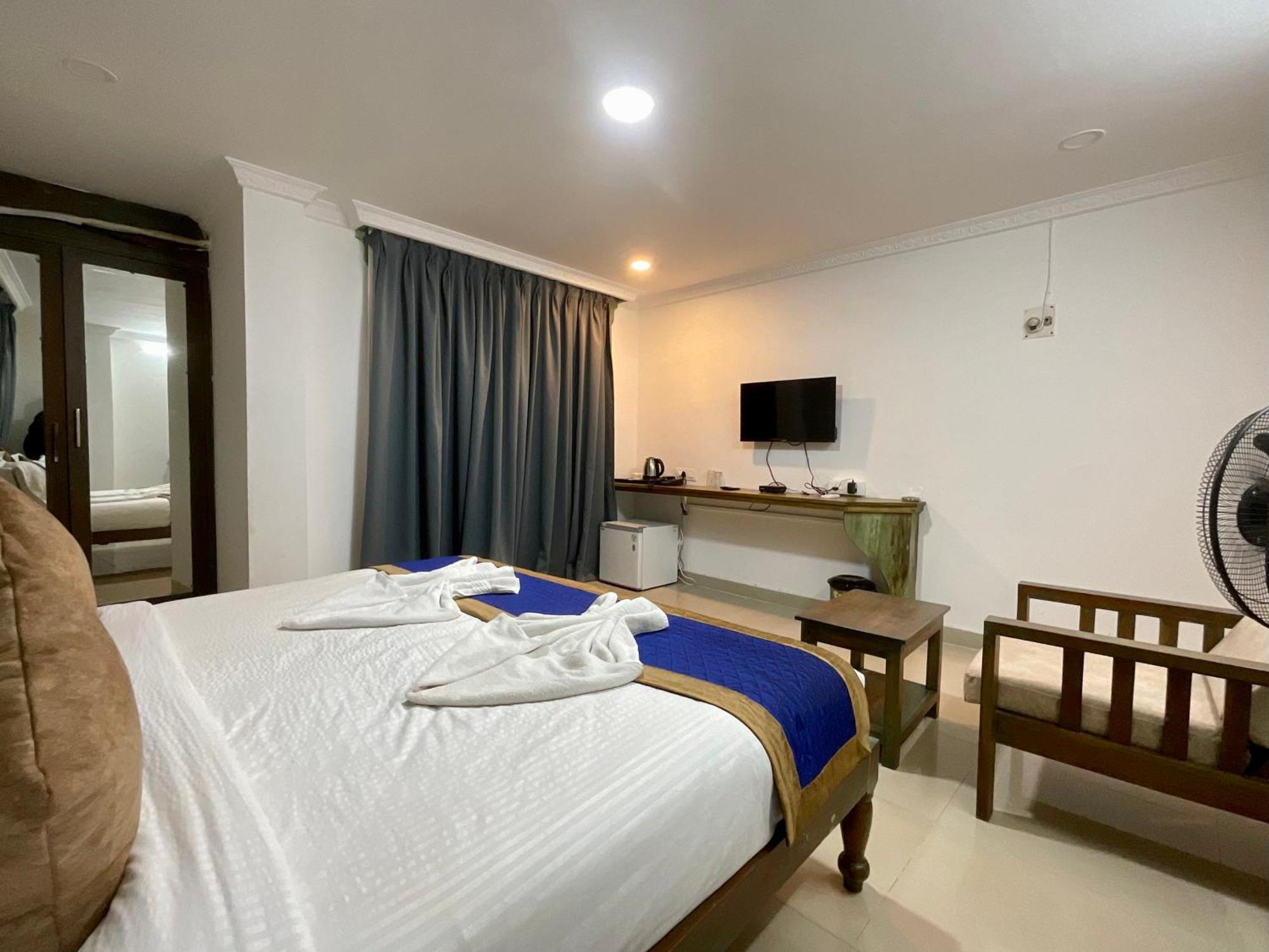 Nagas Hotel Satyavati Morjim Eksteriør billede